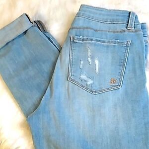 Indigo Rein distressed light wash cuffed cropped skinny jeans